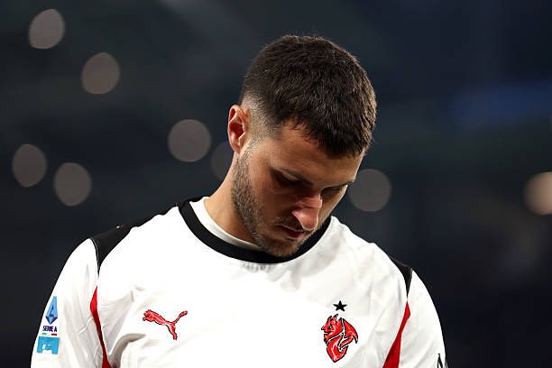 Sleeper AC Milan tweet media