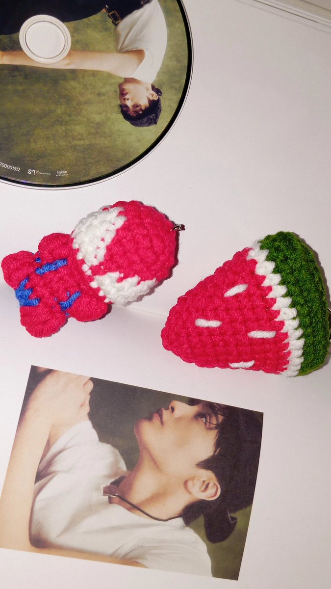 raxhdump's tweet photo. The First fruit by mark lee.

Thank you so much! If you would like to buy or customize a crochet piece, please feel free to DM Chichay handmade making in TikTok. Let's support small businesses!

#marklee
#Thefirstfruit
#nct
#crochet https://t.co/1qLvuBIx31