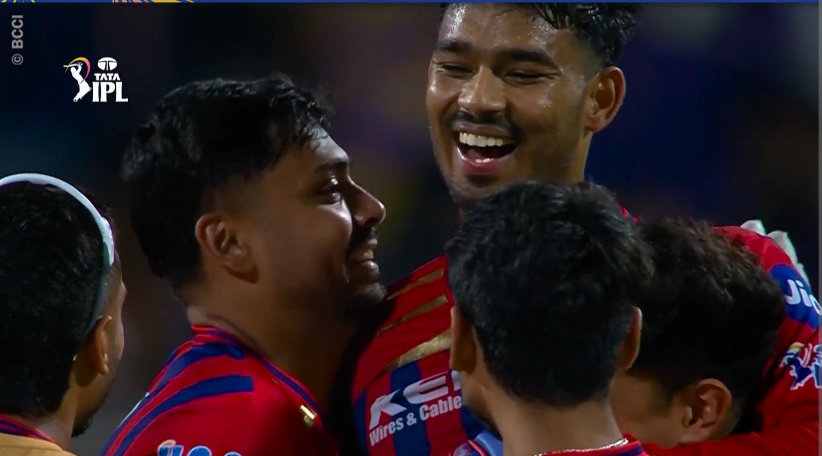 MUKUL CHOUDHARY IS A HARDCORE THALA FAN 💛

1) "MS Dhoni has been my idol - I have watched him since childhood, at the death overs, bowlers usually bowl yorkers - and I have been practicing the Helicopter shot since childhood".

2) "I had a dream to finish a match like my idol,