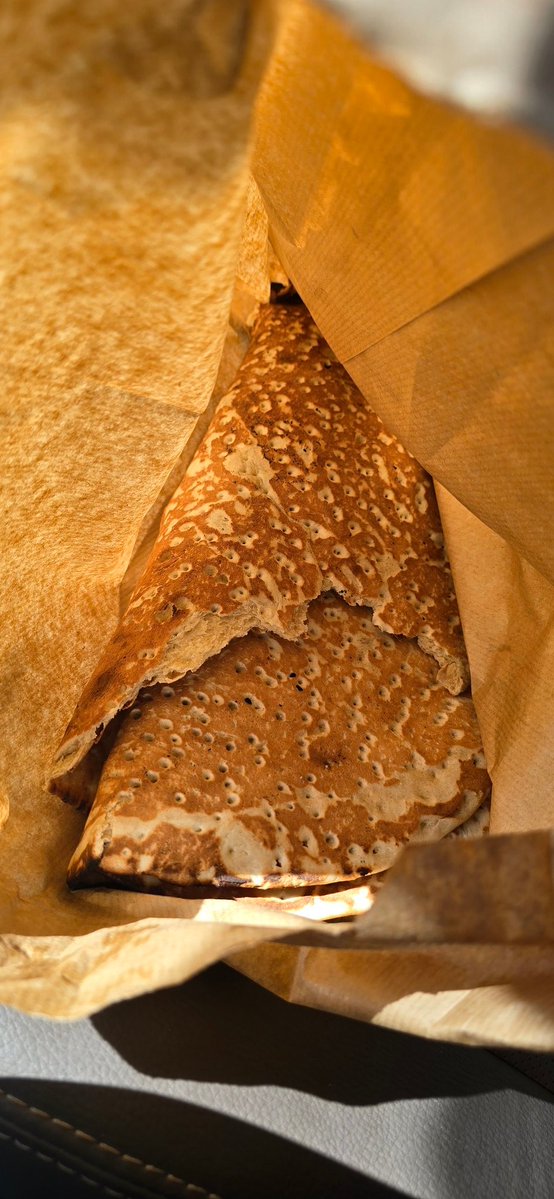 قهوة وليل ☕️🌃 tweet media