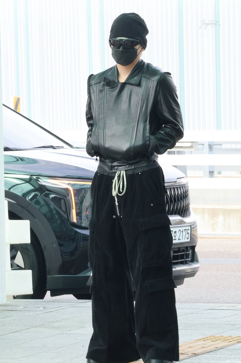 taeyong pics tweet media