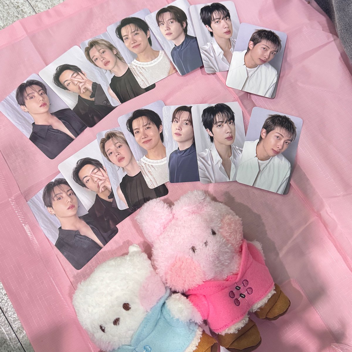sceneryjinnie's tweet photo. arirang tour done <3 https://t.co/0kyVvscLBT