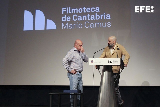 EFE_Cantabria's tweet photo. Fidel García: Veinticinco años de proyeccionista de la Filmoteca de Cantabria.

✍️📸Eva García 

https://t.co/Nq0oLTvLAk https://t.co/r9NWIJ940Y