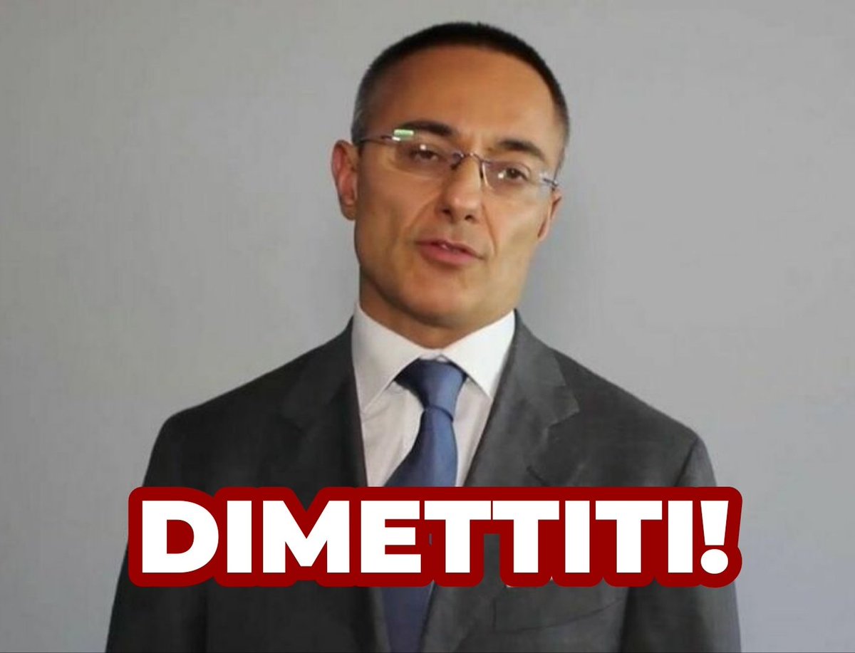 Tra quelli che dovrebbero lasciare il carrozzone c'è anche #Chinè, quello del: "la pena deve essere afflittiva, la #Juventus in classifica deve finire ora dietro la #Roma, fuori dalla zona delle Coppe Europee".

DIMETTITI!