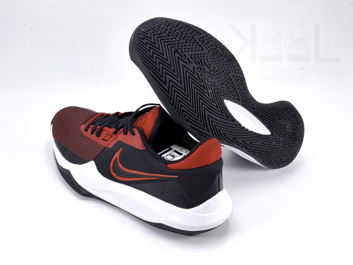 KuuLKicks_GH's tweet image. Nike Precision 6 ‘Bred’ 2022

📌 Condition: Thrift / Gently Used (10/10 )

👟 Size: US 10  -  UK 9 -  EU 44

🏷️ Price: 350 GH¢ 

📱 Call or WhatsApp: 0530511705

#thrift #thrifting #thrifted  #thriftstorefinds #shoesforsale