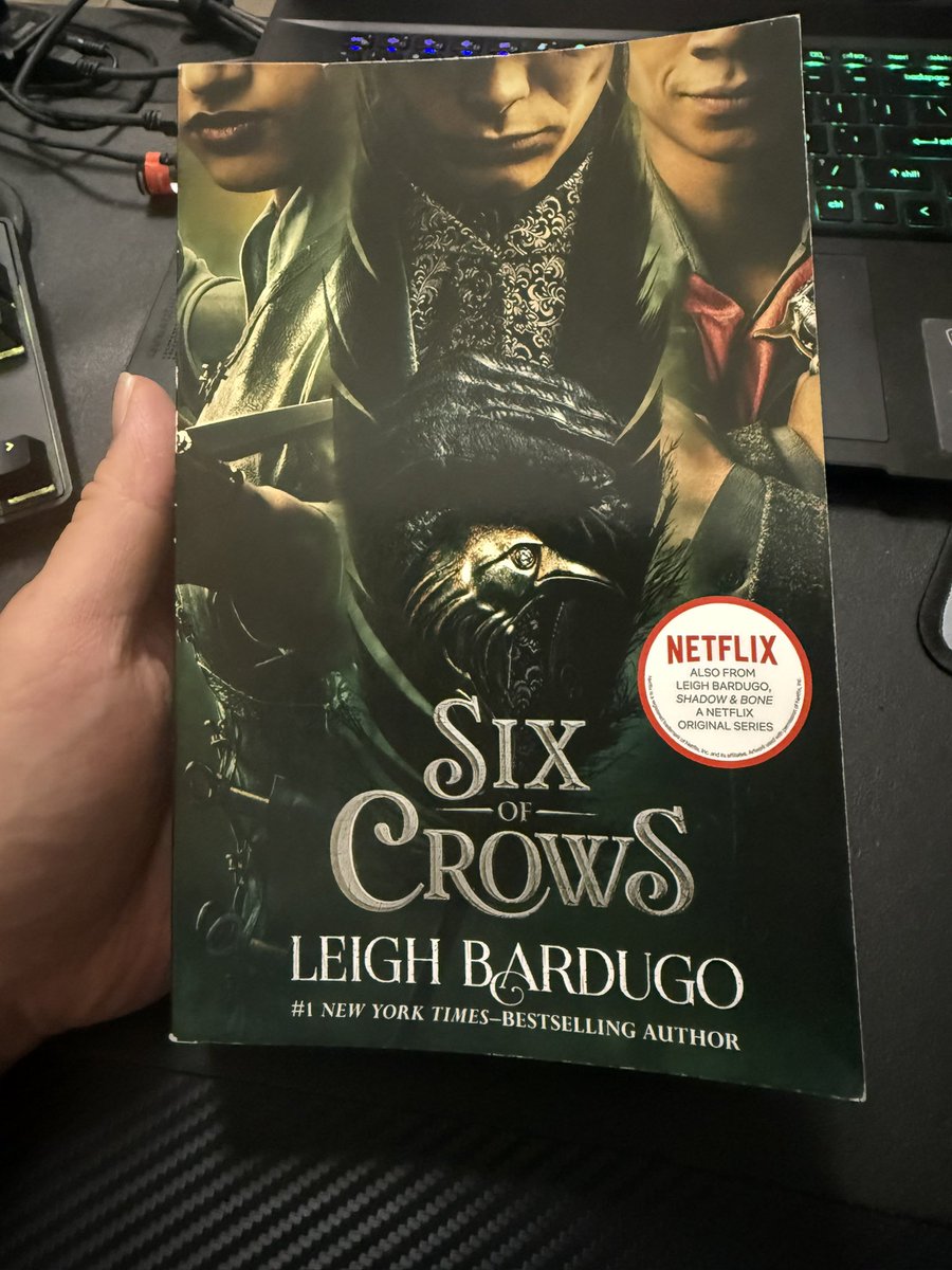 kykbit's tweet photo. Another book finished. Got this one done yesterday, technically two days ago now. Now to finally finish up the mainline Dune series with Chapterhouse. https://t.co/LKcwveFAG4