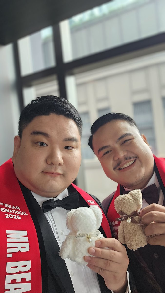 야옹이 コネコ HAKU 白 tweet media