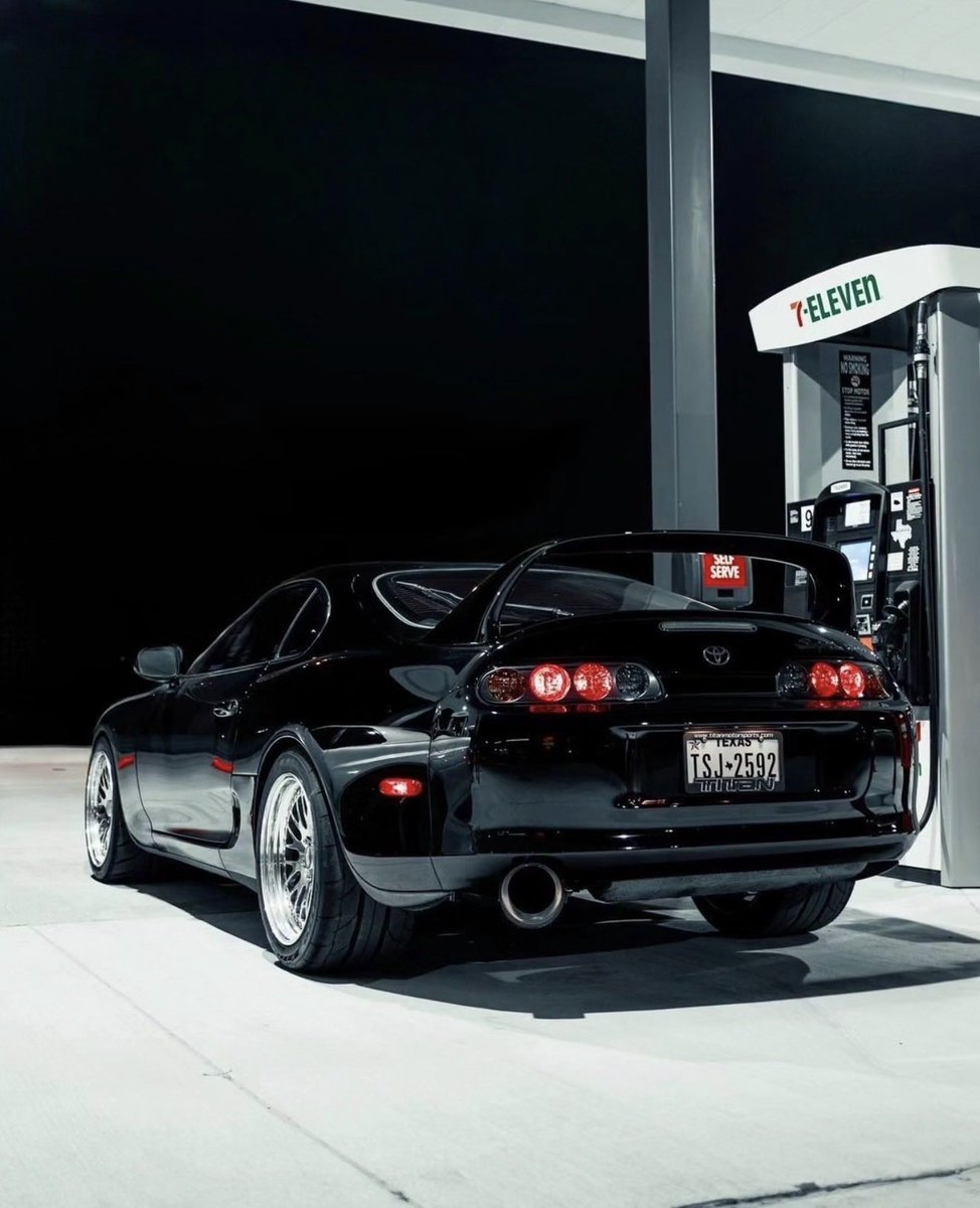 𝙎𝙪𝙥𝙧𝙖 𝙑𝙖𝙪𝙡𝙩 tweet media