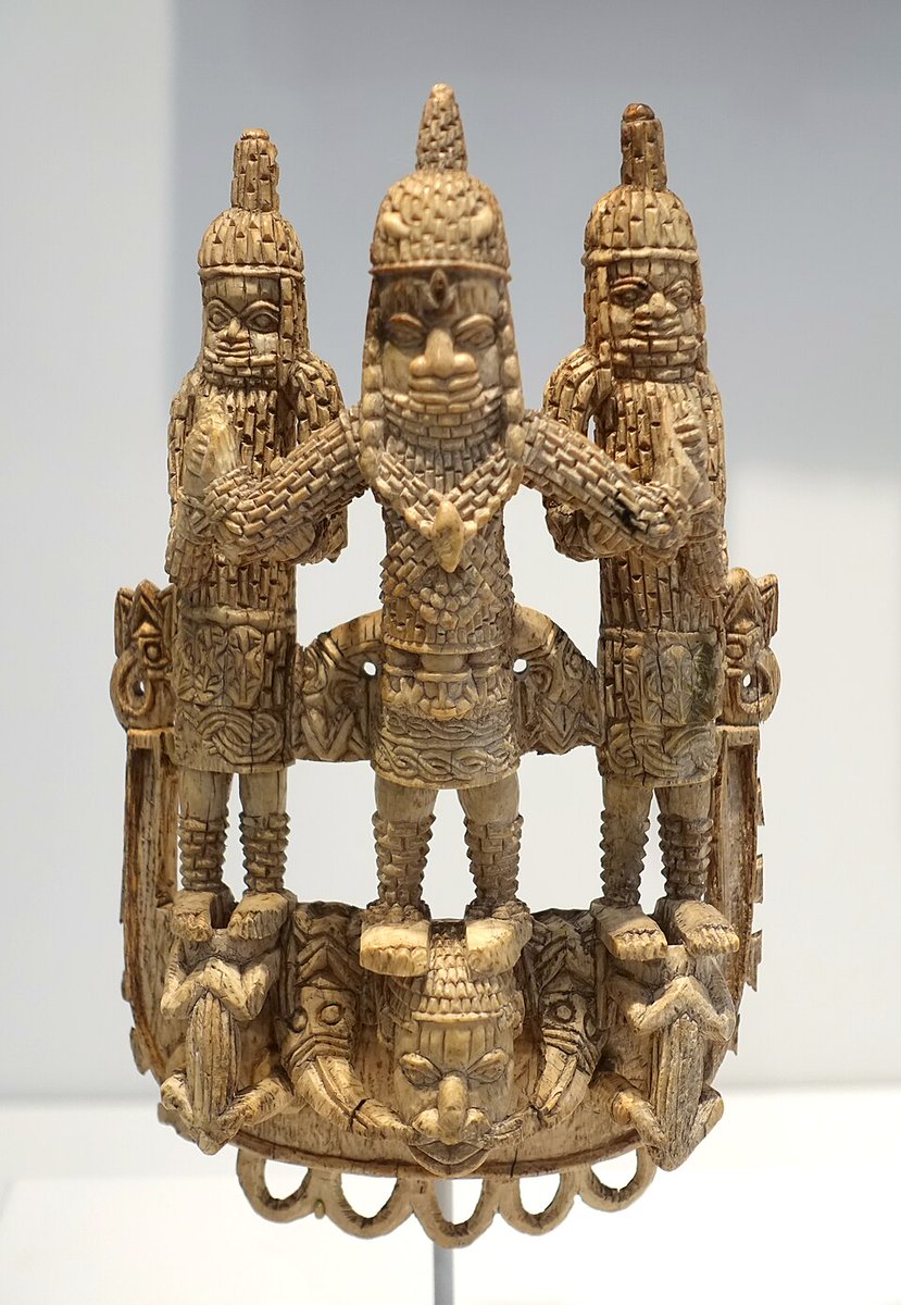 𝐄𝐃𝐎𝐂𝐄𝐍𝐓𝐑𝐈𝐂__ tweet media