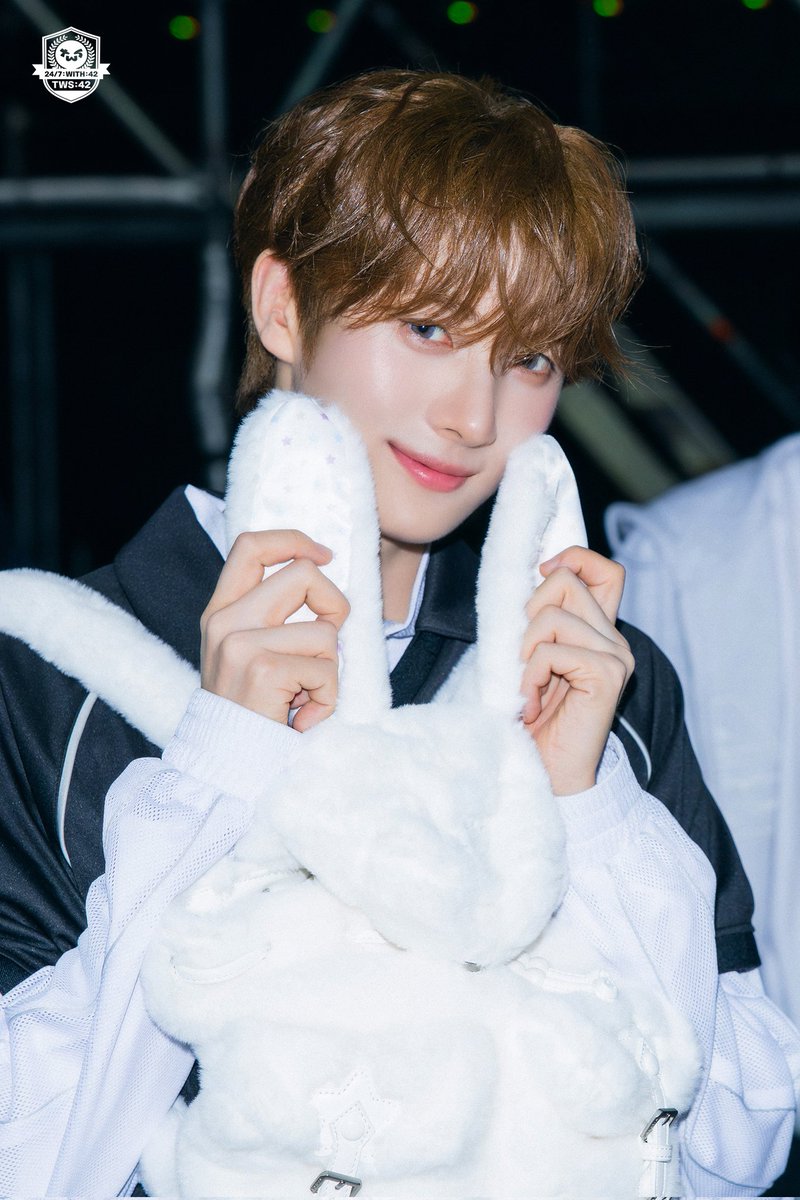 투만장자 tweet media