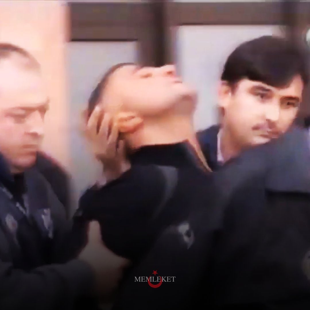 Yüce ALLAH'tan başkasına boyun eğmeyenlere selam olsun!

Hayırlı Cumalar.