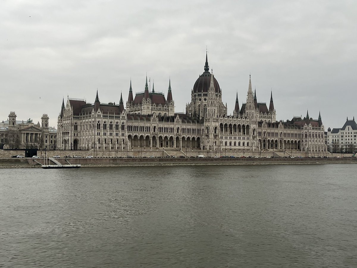 Cotswold Carp Farm Campsite tweet media