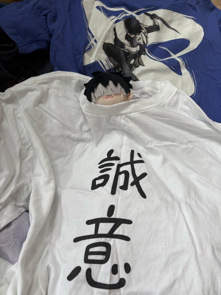 夏の服整理中…
