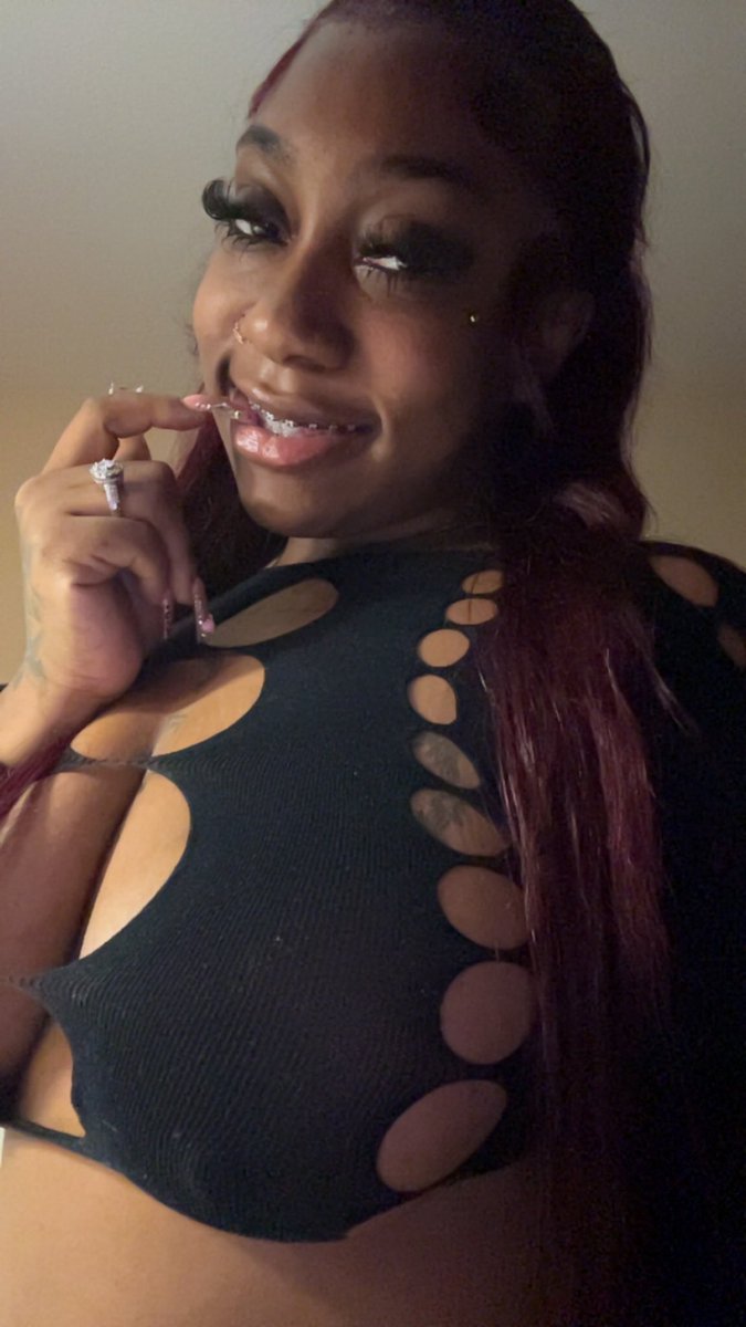 rozzayyredd's tweet photo. 🍆🍆🍆🍑💦💦 https://t.co/hFp6A0q05W