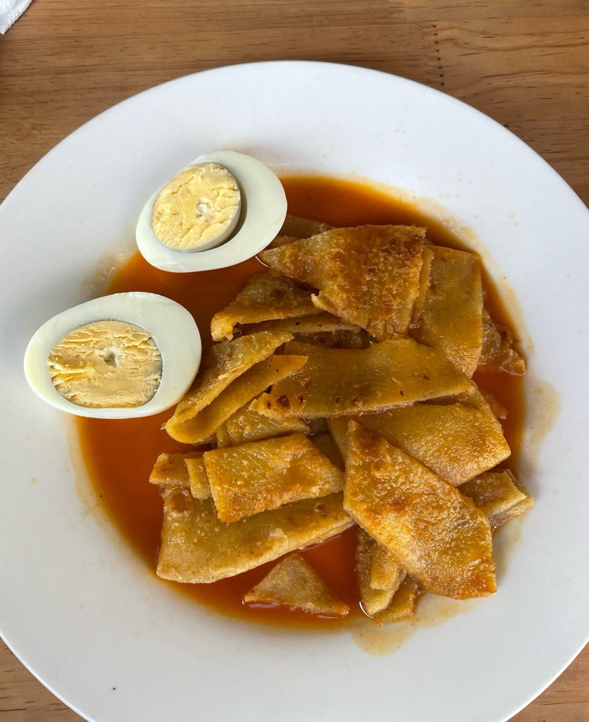 Chicken Corner Cafe Uganda tweet media