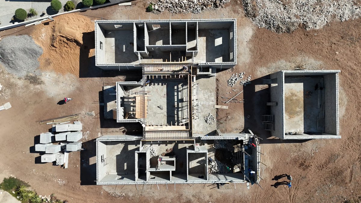 Junior Smith tweet media