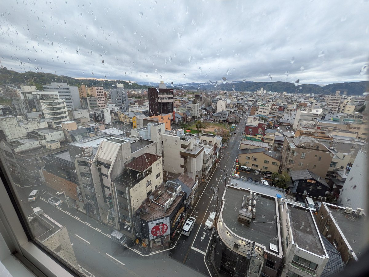 BBSTARは、全て大文字ですw 半角スペースやアンダーバーも要りませんww tweet media