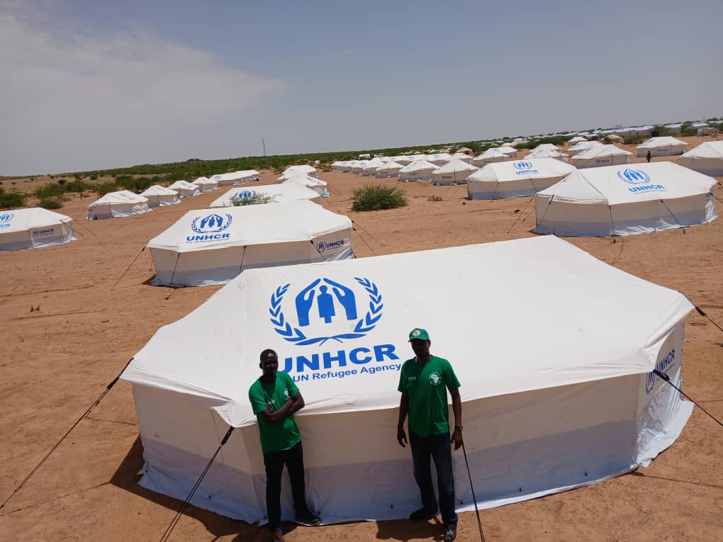 AIRDInt's tweet image. Refugees in Marassabre camp, Chad, are rebuilding their lives with dignity.

Through the provision of shelters and essential household items, AIRD is helping families settle safely and restore a sense of normalcy. #HumanitarianAction #RefugeeSupport