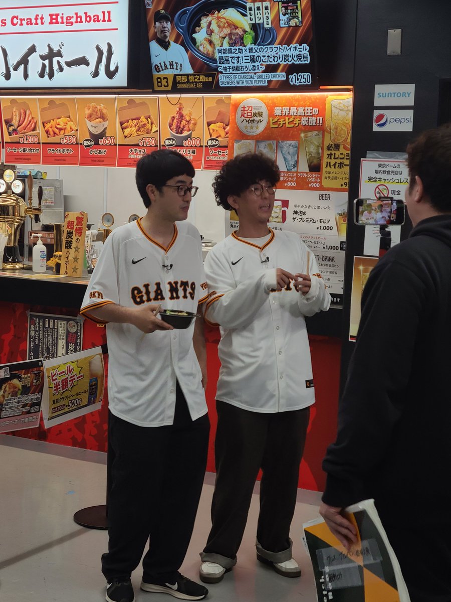 だーむー tweet media