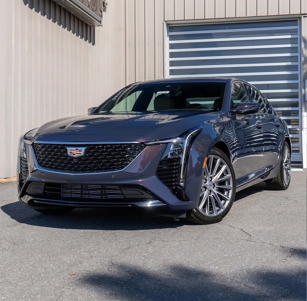 Car Grails tweet media