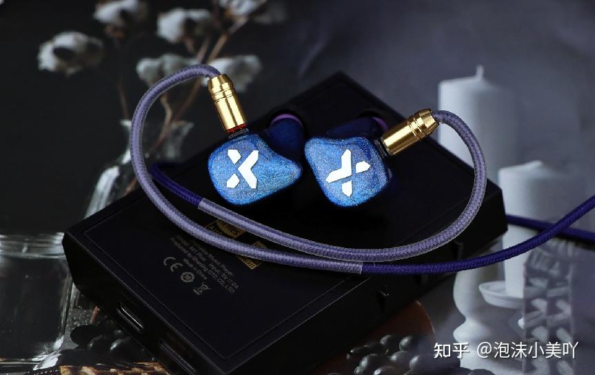 870a883ddde9446's tweet photo. Dive into a world where every beat wraps around you—close your eyes, let the melody carry you.  #SoundscapeMagic https://t.co/ljk0A1eFly