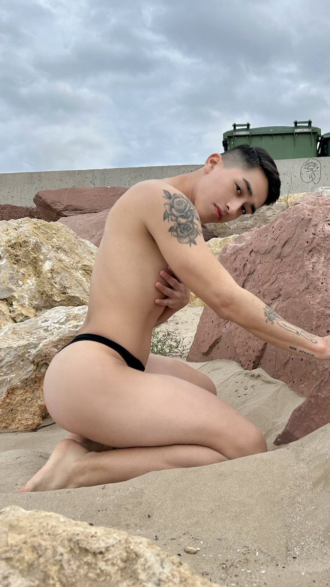 Johnny Hakson (50% OFF) tweet media