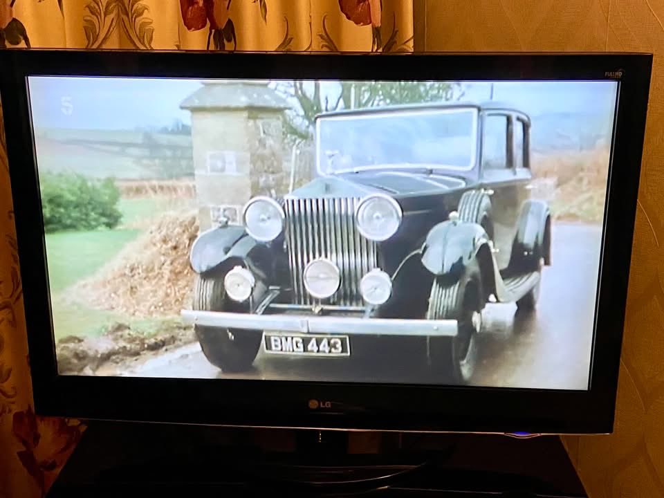 We spotted this car on the TV last night and loved the registration ❤️
#bmg