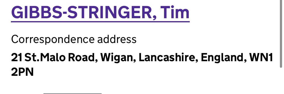Stoviesplz's tweet photo. Are @Nigel_Farage &amp; @reformparty_uk paying the bills for a convicted drugs kingpin? 😅

Mr Gibbs-Stringer stayed next door at no. 21 and according to @rightmove the house has never been sold since publicly. https://t.co/zcqpNzjjvo