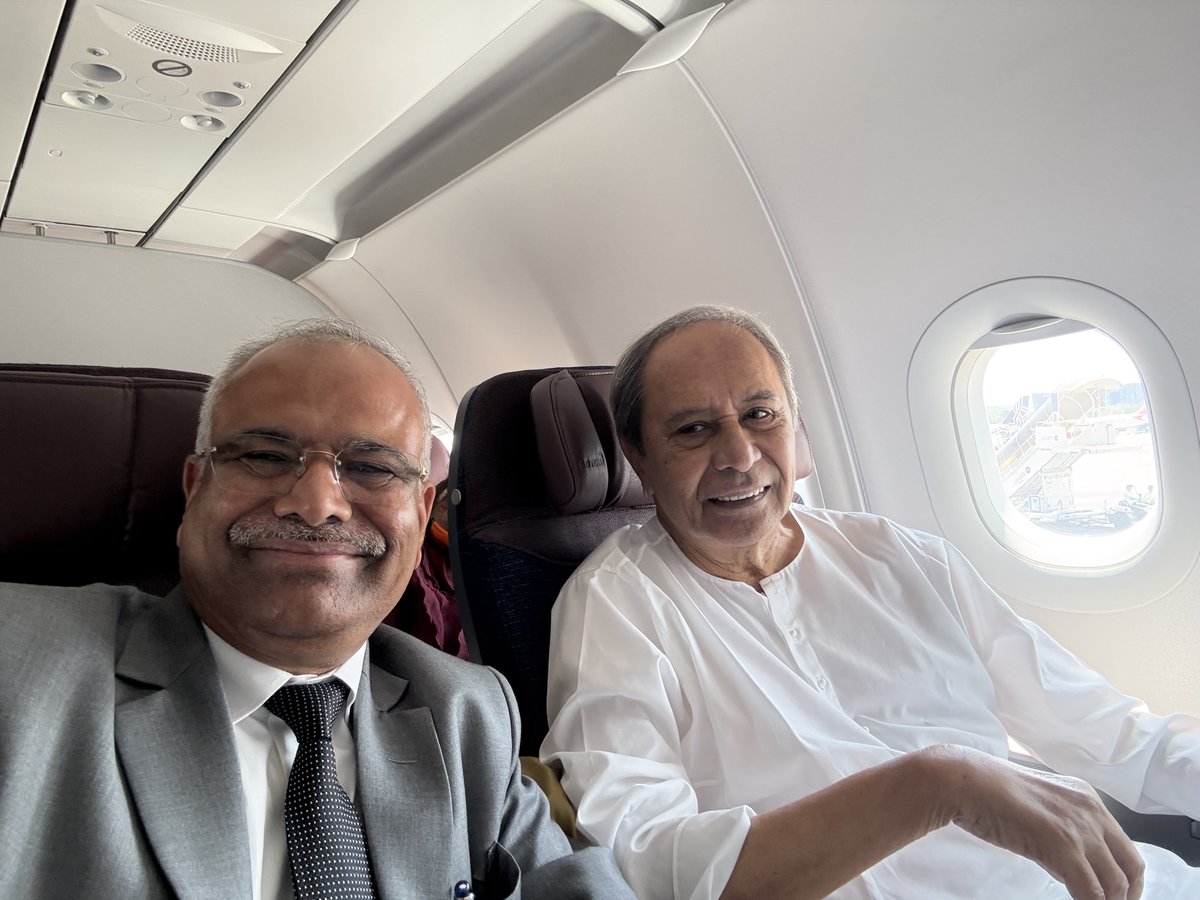 AcharyaPitamba1's tweet photo. It was a great pleasure sharing some beautiful moments with former Odisha Chief Minister &amp; Leader of the opposition Sri ⁦@Naveen_Odisha⁩ ji while travelling to New Delhi. Discussed on many issues of Odisha’s interest with him. https://t.co/jH7ualdcrB