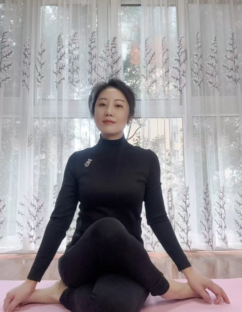 若蘭【國文老師】 tweet media