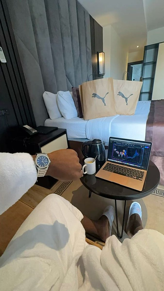 CAPTAIN 🦇 🔊 tweet media