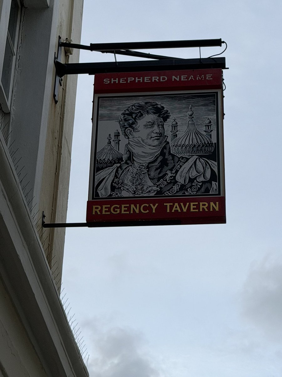 alisonrpalmer's tweet photo. Good morning, Happy #PubSignFriday A couple more from Brighton 🌞 Shepherd Neame Brewery 🍻 Established in 1698 in Faversham, Kent https://t.co/RzGomulQ1G
