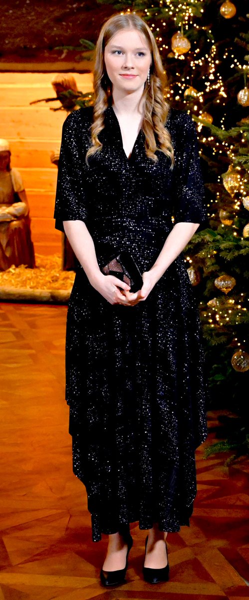 royalchildren_'s tweet photo. #PrincessEleonore of Belgium hosts the annual Christmas concert, at the Royal Palace in Brussels, Belgium 🎄🎶 -December 17th 2025.
.
📷 : PPE/NEWS PICTURES & https://t.co/ffN7h9Iq2B https://t.co/fAnqiu7j9q