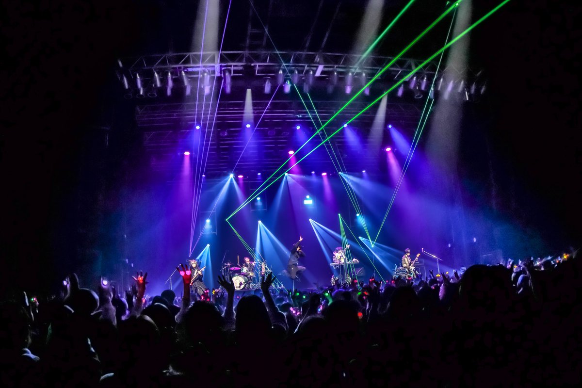 NYAPPY_honmono's tweet photo. ニャッピー o(≧∀≦)o

久しぶりだにゃ！

ついに、NBDツアーのライブショット📸が、ラッフルくじになったにゃ！

ぜひ、可愛いいデザインになってるから、購入してみてにゃ！

よろしくだにゃ！

----

アンティック-珈琲店-
LIVE Cafe 22nd NBD parade☆ 2025-2026 o(≧∀≦)o
ライブフォトラッフルくじ
メモリアルなライブ写真をした景品ラインナップをぜひお見逃しなく👀✨

🔽詳細はこちら
https://t.co/xcFRmSb1TR

━━━━━━━━━━━━━━━━

【楽曲配信】

アンティック-珈琲店-
「飴玉ロック」　
https://t.co/8t8KCxcVSD

アンティック-珈琲店-
「色彩モーメント」
https://t.co/xWg0nB2V16

アンティック-珈琲店-
「マグニャカルタ」
https://t.co/fdxKu294mi

アンティック-珈琲店-
「極魂ROCK CAFÉ」　
https://t.co/Igg6jctLiM

アンティック-珈琲店-
「BBパラレルワールド」　
https://t.co/tStyj9AxXq

Red Café時代
「BEST ALBUM」
https://t.co/PSU56LUast

White Café(Being)
「BEST 2015〜2018」
https://t.co/mTOwGsO4he

━━━━━━━━━━━━━━━━

◆アンティック-珈琲店- Official Site
https://t.co/tfBFDEU2A2

◆アンティック-珈琲店- Official X
https://t.co/iGdxRfKOgg

◆みくOfficial X
https://t.co/D4XWEvn1Fs

◆takuya Official X
https://t.co/XutiReTYpe

◆カノン Official X
https://t.co/yCqPHIsAXx

◆ゆうきOfficial X
https://t.co/DMugodiBN7

◆輝喜 Official X
https://t.co/4LToey1I5p

◆アンティック-珈琲店- Official Youtube Channel
https://t.co/ByjjZQdIGY

＃アンカフェ
＃アンティック珈琲店
＃NYAPPY
＃NBD
＃mikuppy 
＃tky_020988 
＃studioblue3 
＃yuukikki_0829 
＃iketeruki