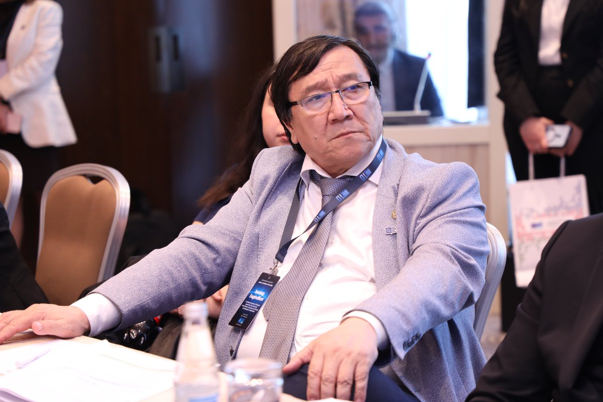 stateexamcenter's tweet photo. Dövlət İmtahan Mərkəzinin 10 illik yubileyinə həsr olunmuş “Qiymətləndirmə sistemləri: Etimad, Şəffaflıq və İnnovasiya” mövzusunda beynəlxalq elmi-praktik konfrans sessiyalarla davam edir.

Ətraflı: https://t.co/FzZrxG2JLf https://t.co/LGcMa3Zu24