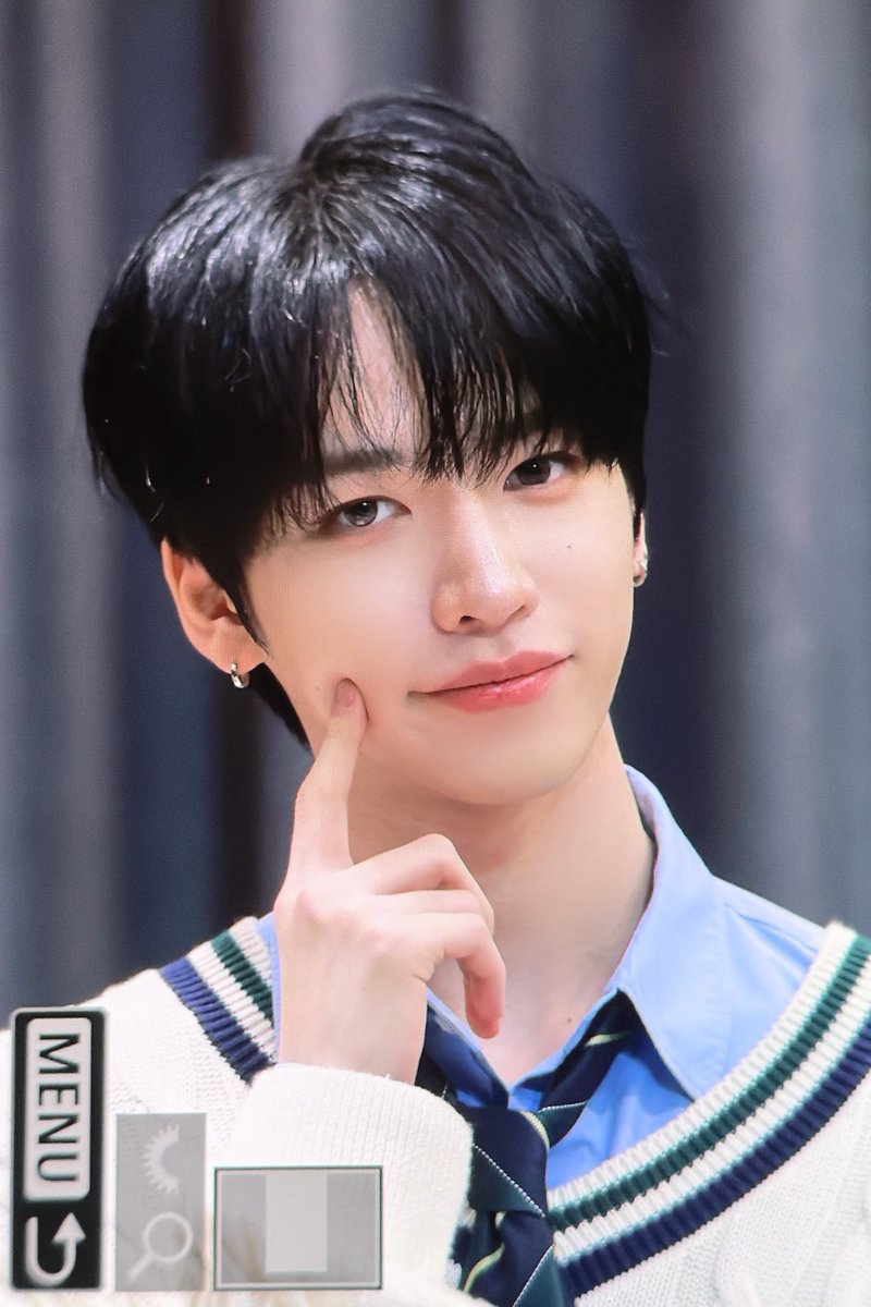 딤플 tweet media