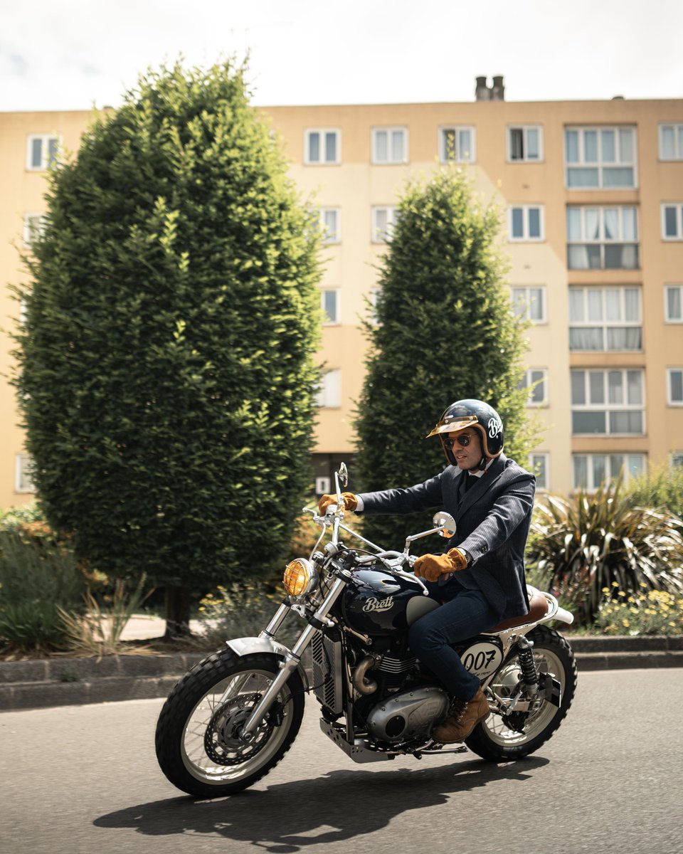 gentlemansride's tweet image. BRETT Eyewear are back, bringing their signature style to DGR 2026 with new and exciting rewards for you to purchase and earn.

Join Team BRETT and ride dapper together for men’s health!

#GentlemansRide #Movember #RideDapper #MensHealth