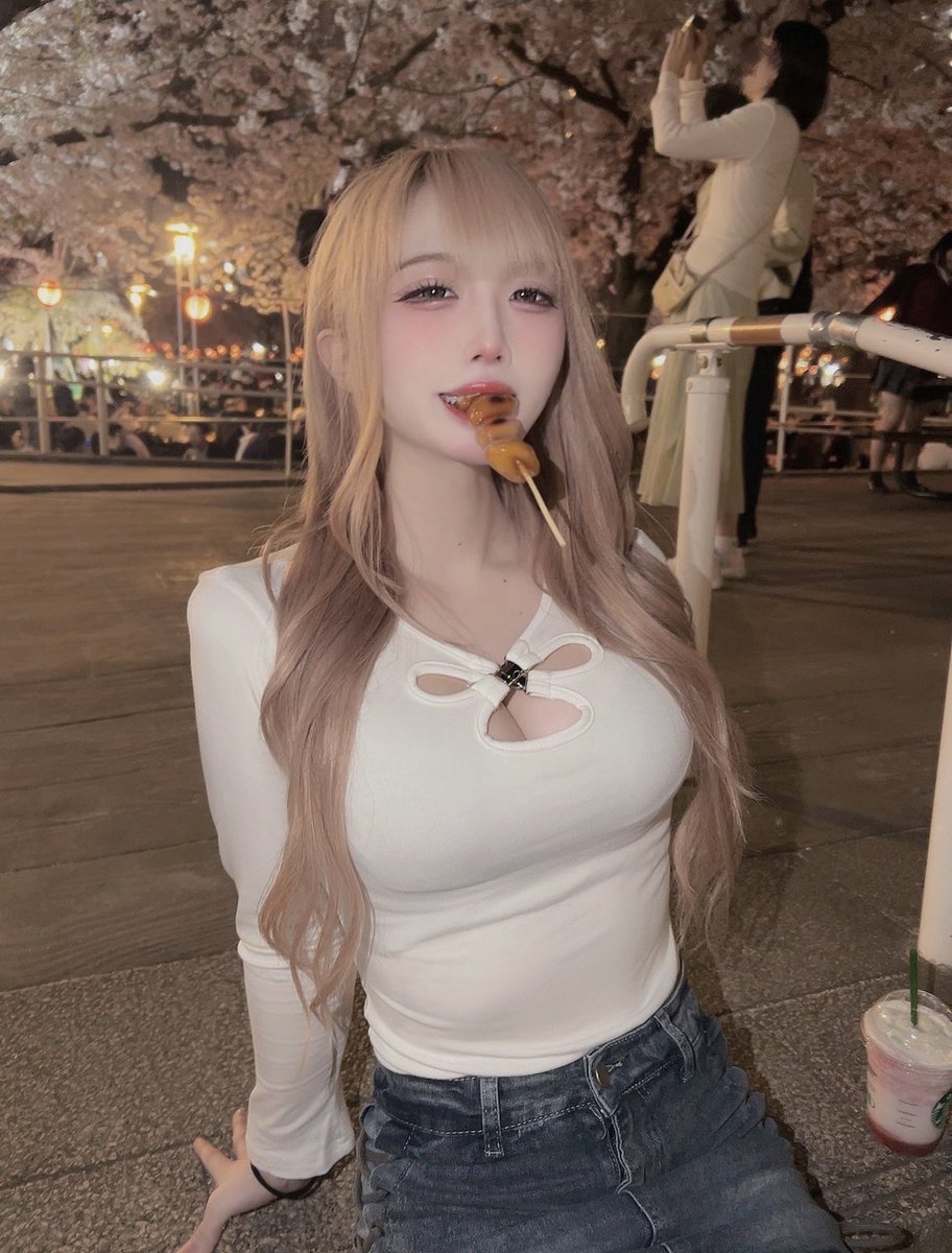 花も団子もあたしも満喫すれば~？