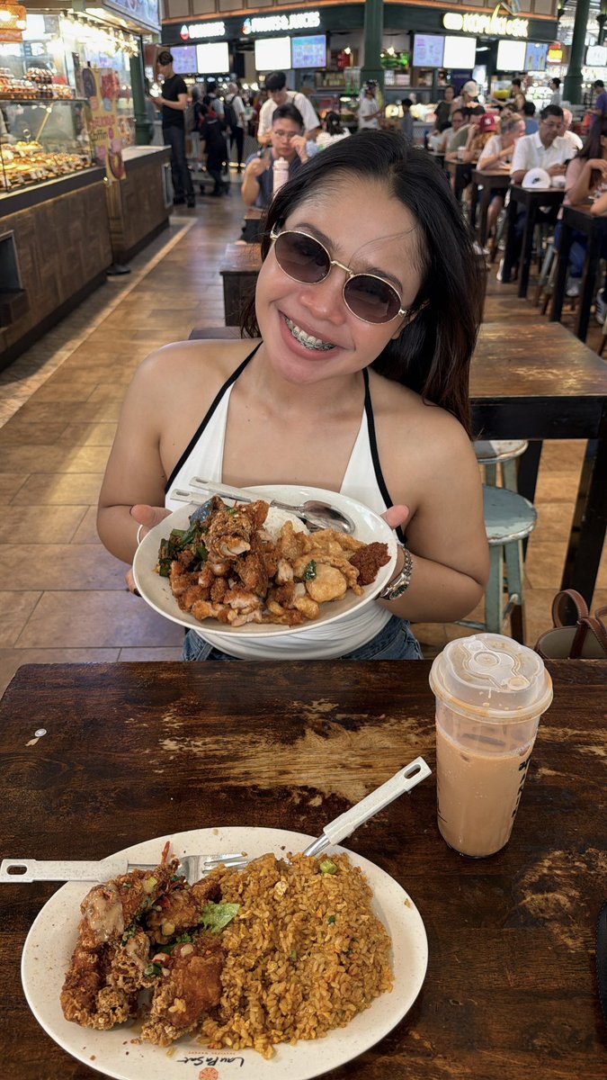 Agasta steinfeld tweet media