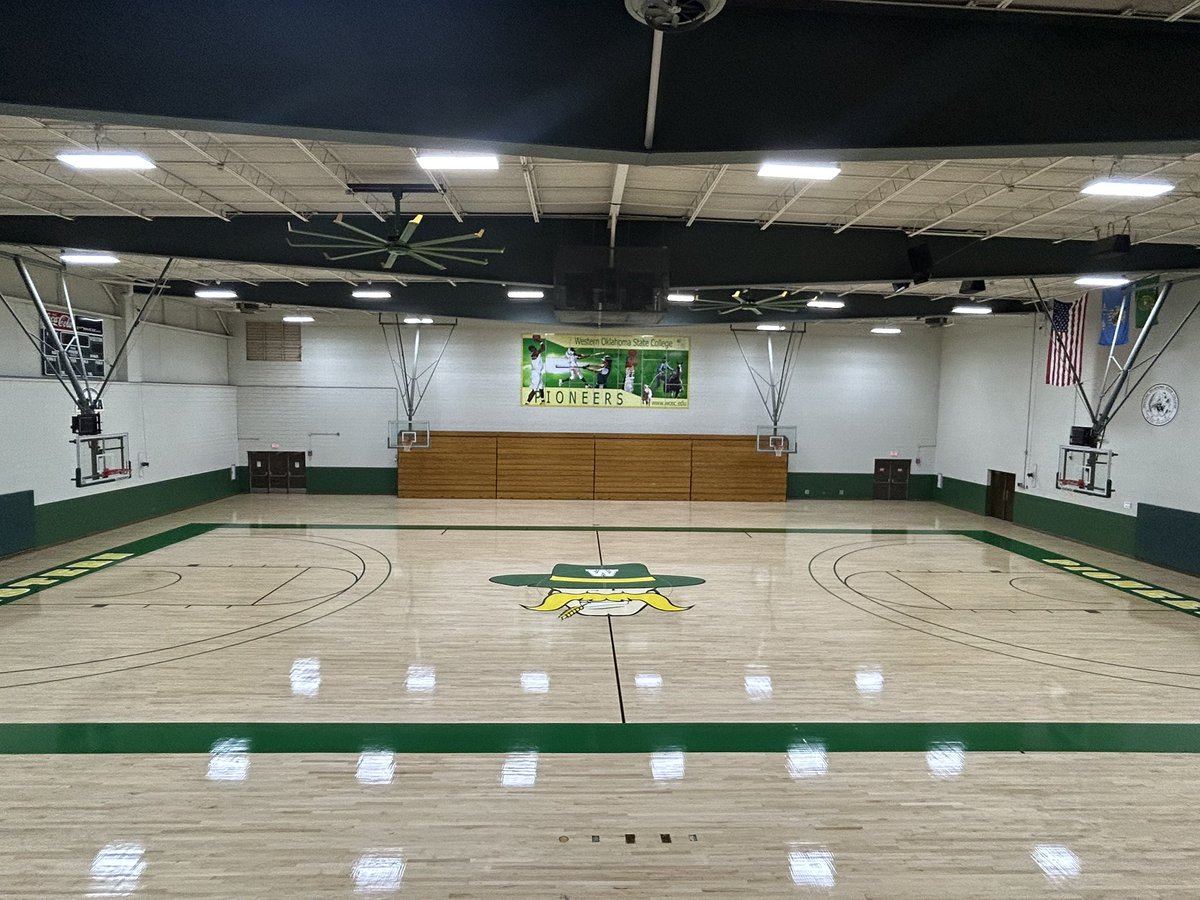 Coach Ro tweet media