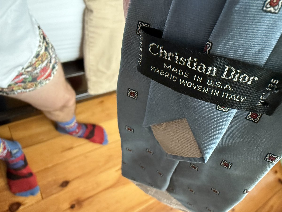 Appraiser Drip Check: My Favorite Tie &amp; Shirt Combos for 2026 Appraisals 👔🔥 youtube.com/shorts/uE8cyTu… via <a href="/YouTube/">YouTube</a>