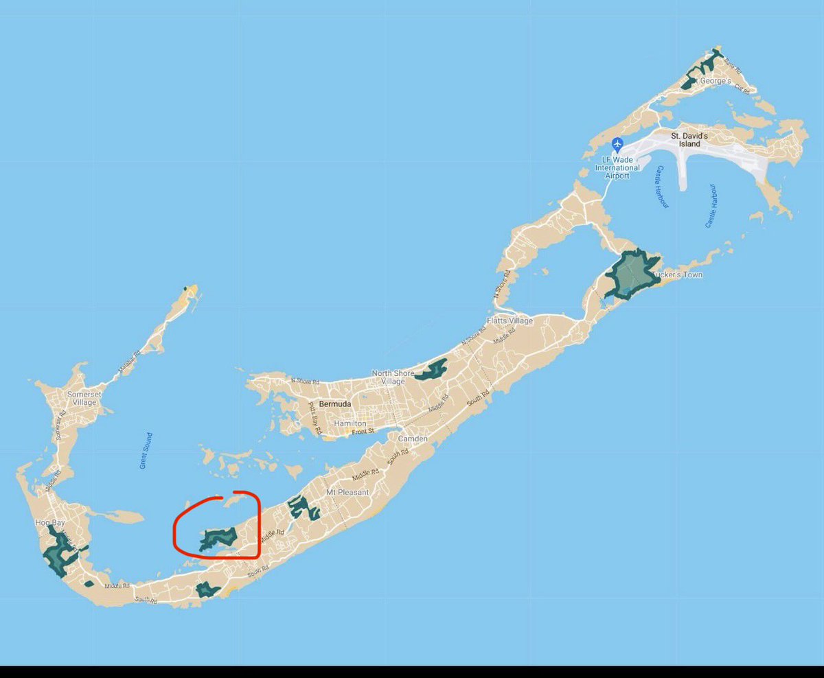 tmacbermuda's tweet photo. @TerribleMaps This golf course closed and they built houses on it https://t.co/7m2mnMM93d