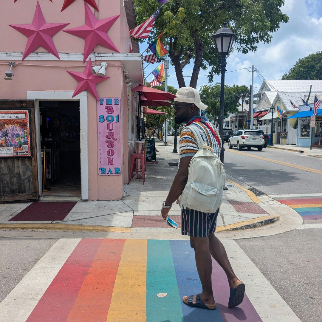 PartyInKeyWest's tweet image. Just vacation things. #keywest #801bourbon #duvalstreet

More: PartyinKeyWest.com/wp/
Follow us: @PartyInKeyWest
Hashtag us: #PartyInKeyWest