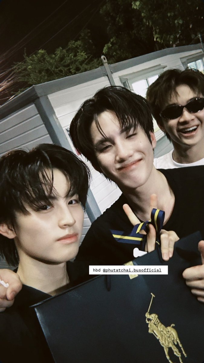 _PhuAAstation_'s tweet image. ผลของการเมนิเฟสเงียบ ๆ ของป้า 🧘🏻‍♀️

#HappyPHUTATCHAIDay
#PHUTATCHAI #AAashirakorn 
#โก๋ยโต๋ยก็โอเค