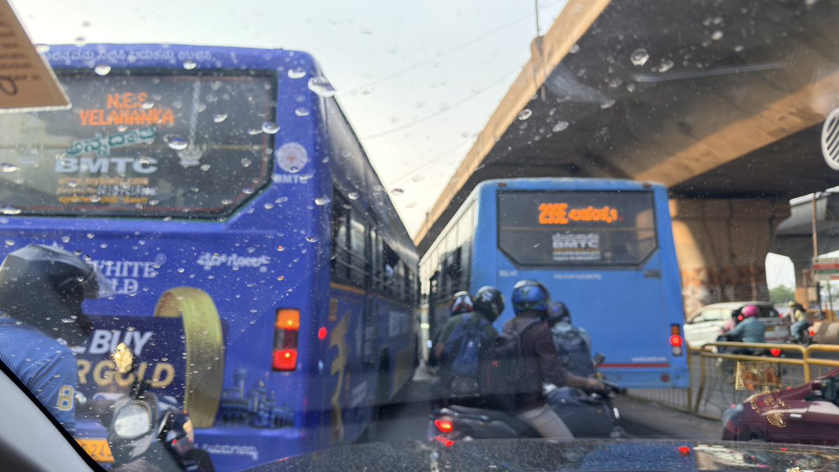 purvs3's tweet photo. This bus driver intentionally slanted twice on the service road near mall of Asia Bangalore,he was reversing erratically and even hit a two wheeler and was about to hit us too
Caused a jam for no reason
You better take action @BMTC_BENGALURU 
KA57 F2436 @ 5:40 pm @blrcitytraffic https://t.co/Rvx2sgtmWC
