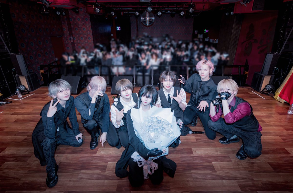 Astral_info_'s tweet photo. 先日はȺsteriskれい卒業公演にお越しいただきありがとうございました⟡.·
これからもれいがれいらしく輝けますように🩵

次のライブは19日RINDOJOINコンテンツLIVEの2部に出演させていただきます！

そして次の単独公演は21日うぃる生誕🩷
両部バンドライブ！！！

ご来場お待ちしております⋆꙳ https://t.co/zp9ayOVp9O