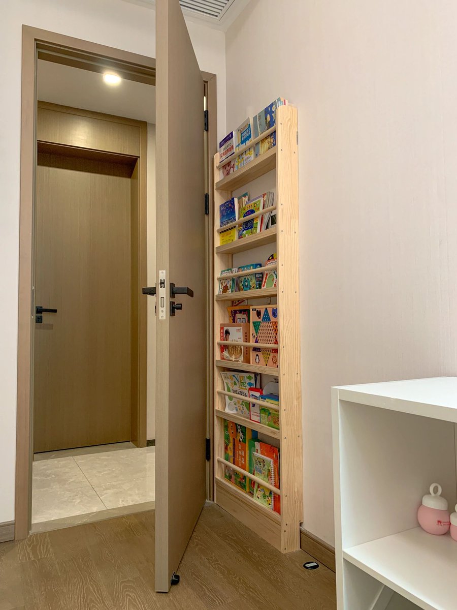 claire william tweet media