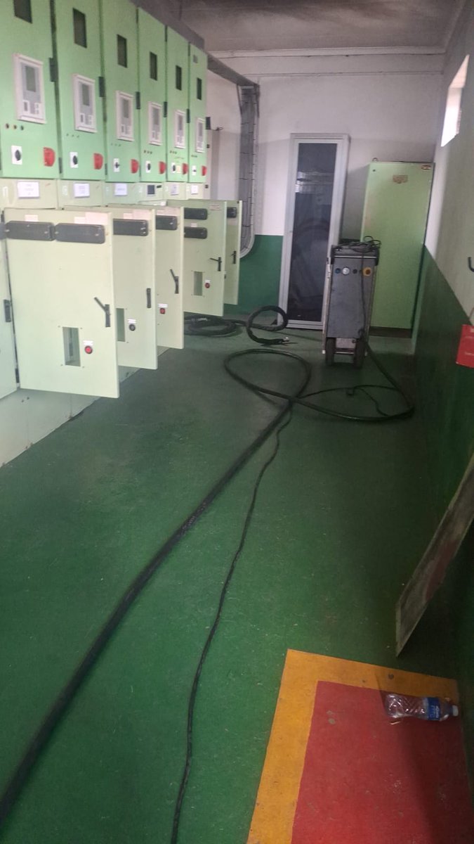 CityPowerJhb's tweet image. #CityPowerUpdates #RoodepoortSDC 

EMERGENCY ISOLATION 
PANORAMA SWITCHING STATION 

City Power sincerely apologises to customers in Panorama, Allen’s Nek and Weltevredenpark for the short notice regarding the total isolation of the Panorama Switching Station. This emergency