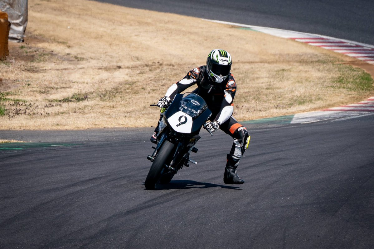 あべちゃん tweet media