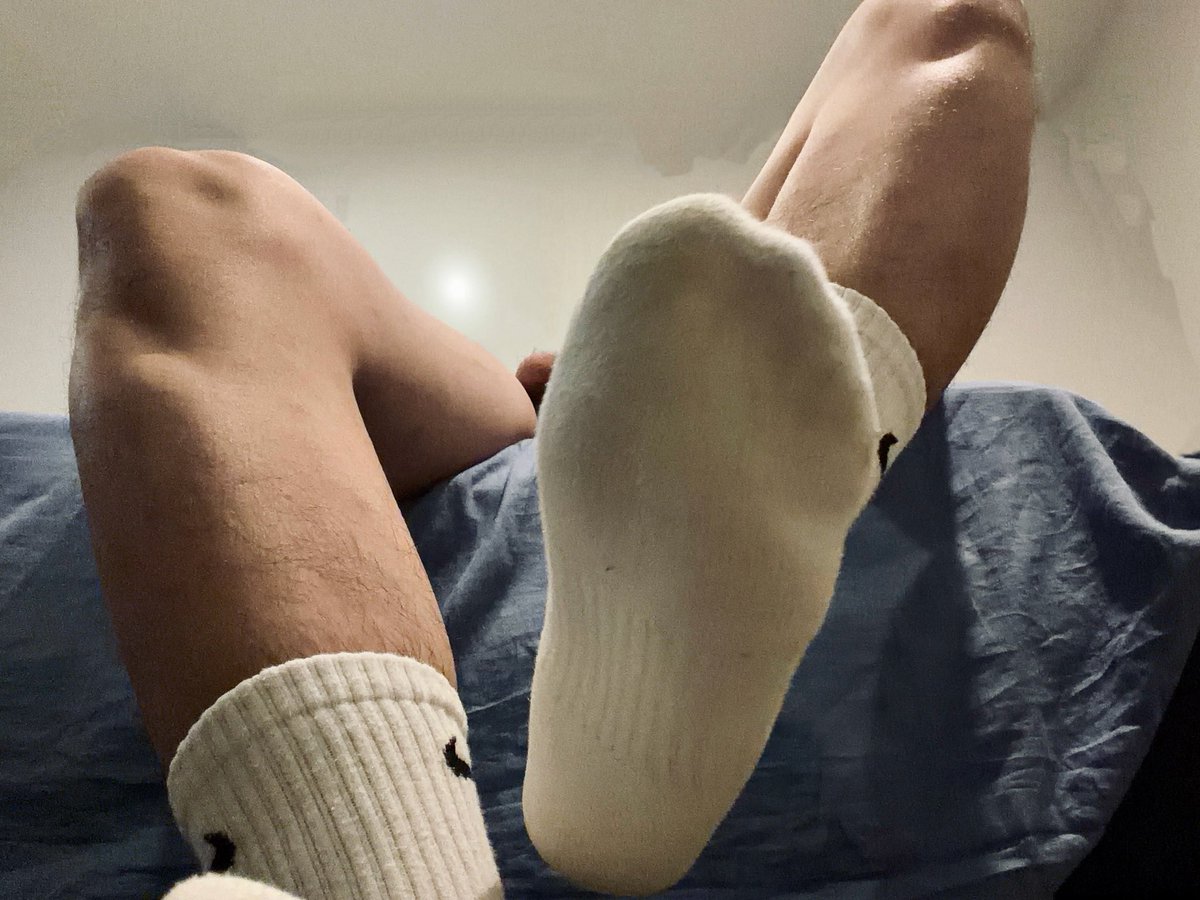 Random User tweet media